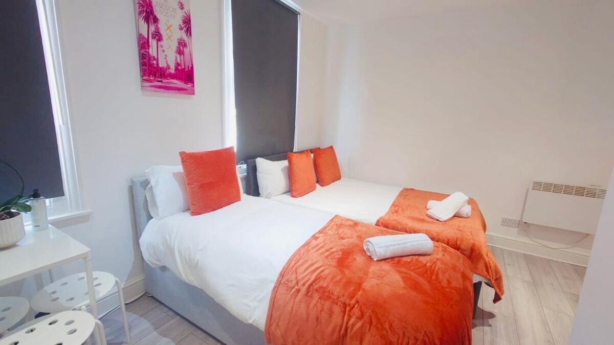 Comfort Camden Studio Apartments Londra Oda fotoğraf