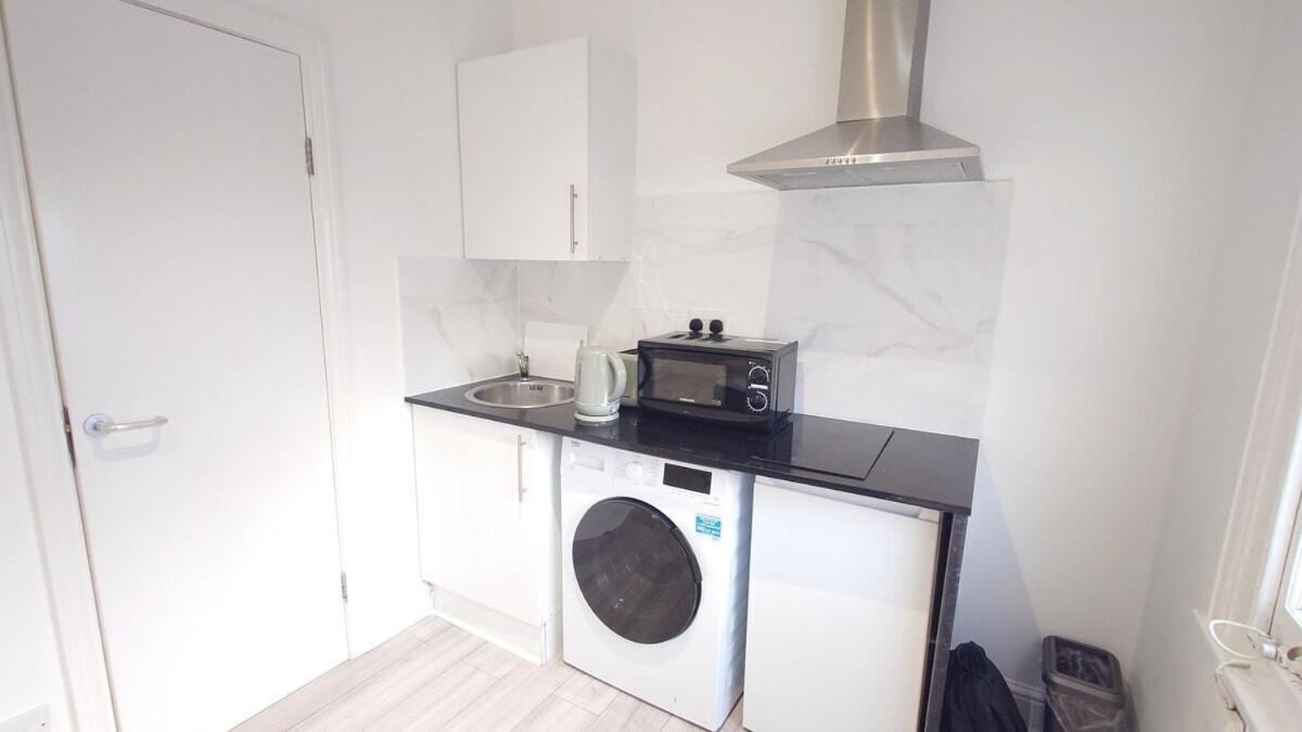 Comfort Camden Studio Apartments Londra Oda fotoğraf